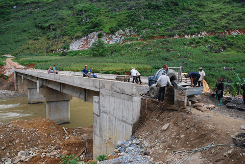 Cần các chính sách đặc thù